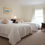 Bed & Breakfast Laburnum