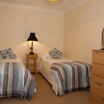 Laburnum 4*