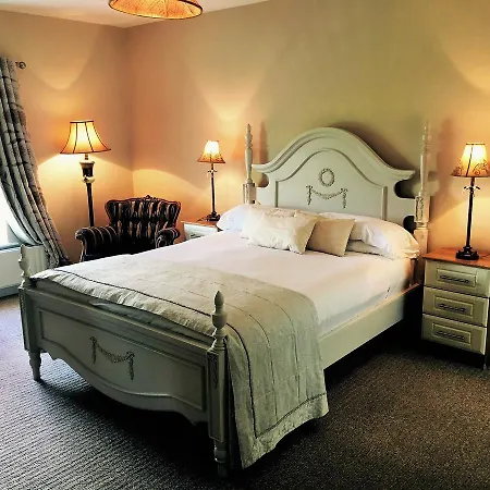 Laburnum 4* Tullow